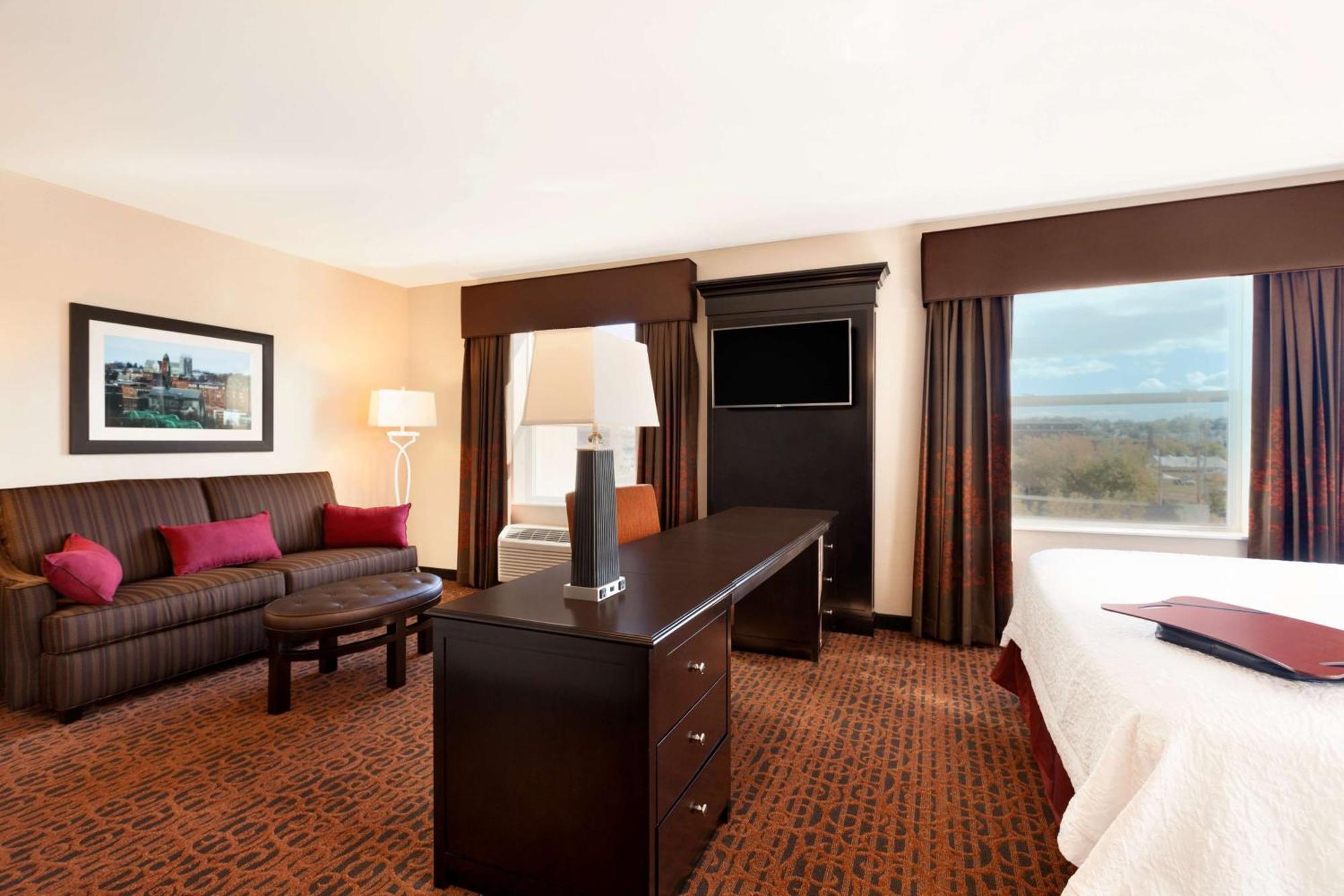 Hampton Inn Lewiston-Auburn Exterior photo