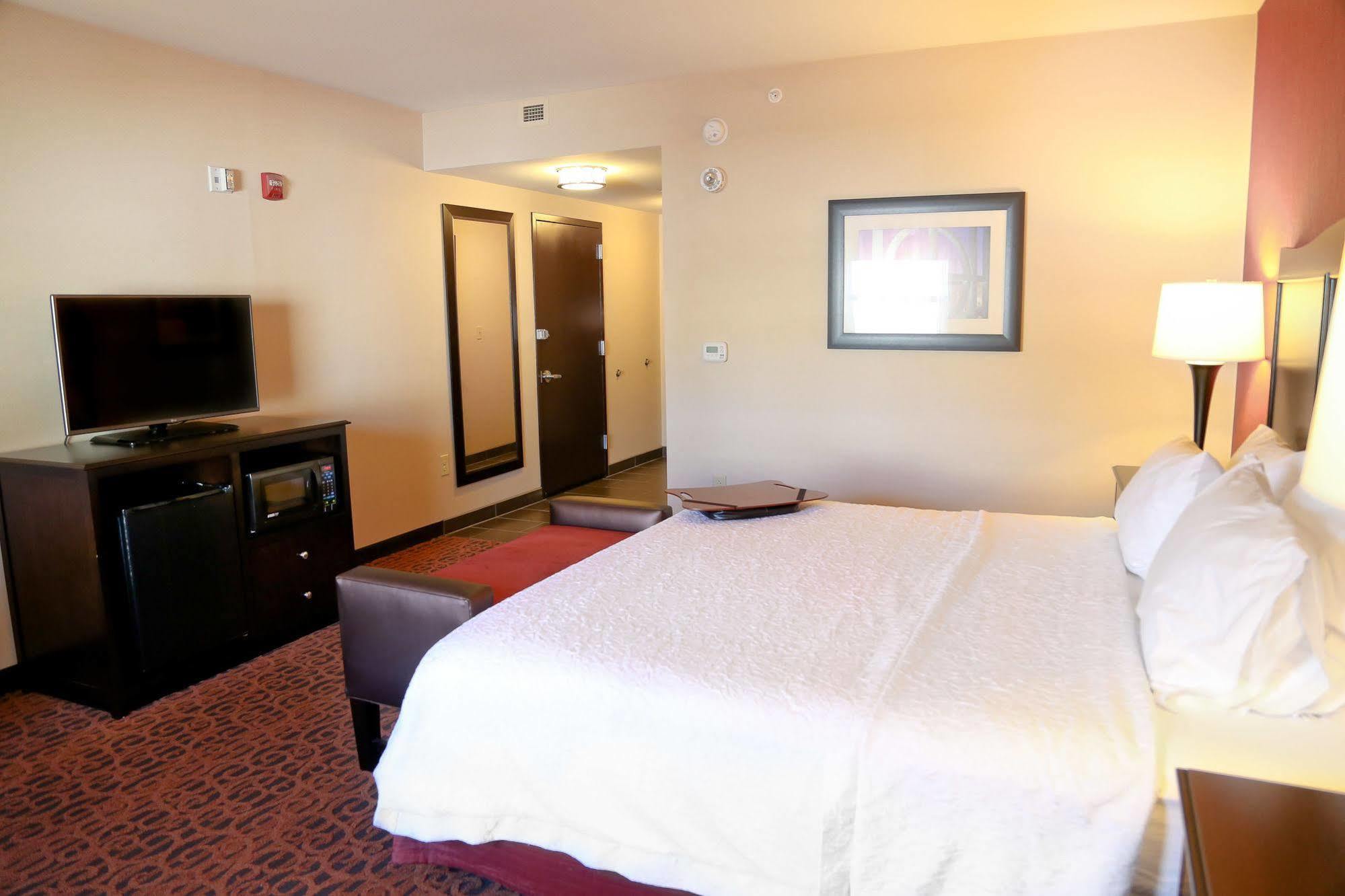 Hampton Inn Lewiston-Auburn Exterior photo